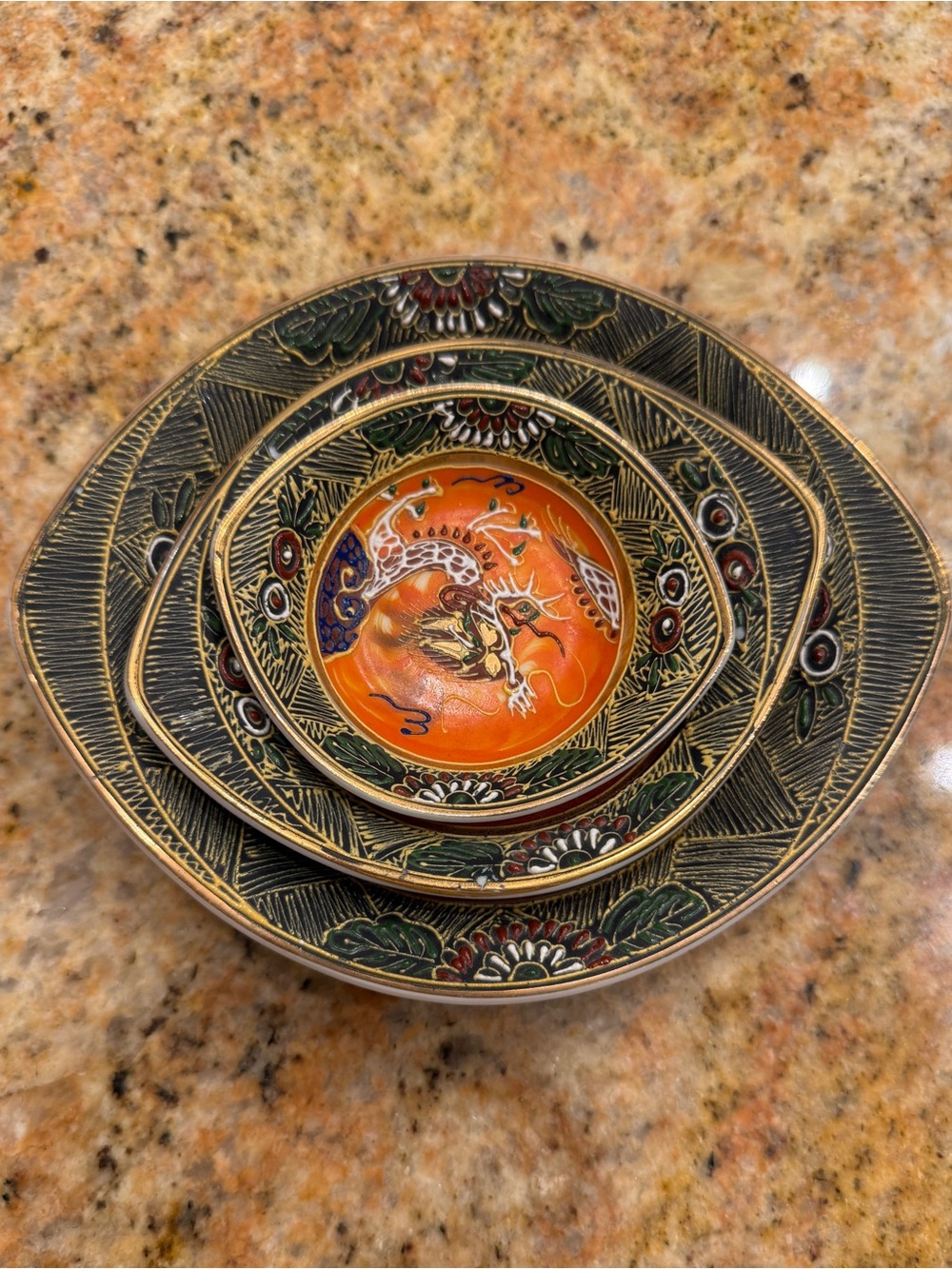 Vintage mid-20th-century Japanese hand-painted porcelain nesting dishes
